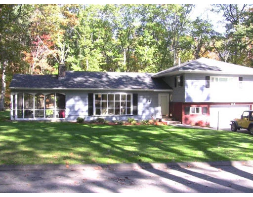Unit for sale at 35 Shipman Road, Andover, MA 01810