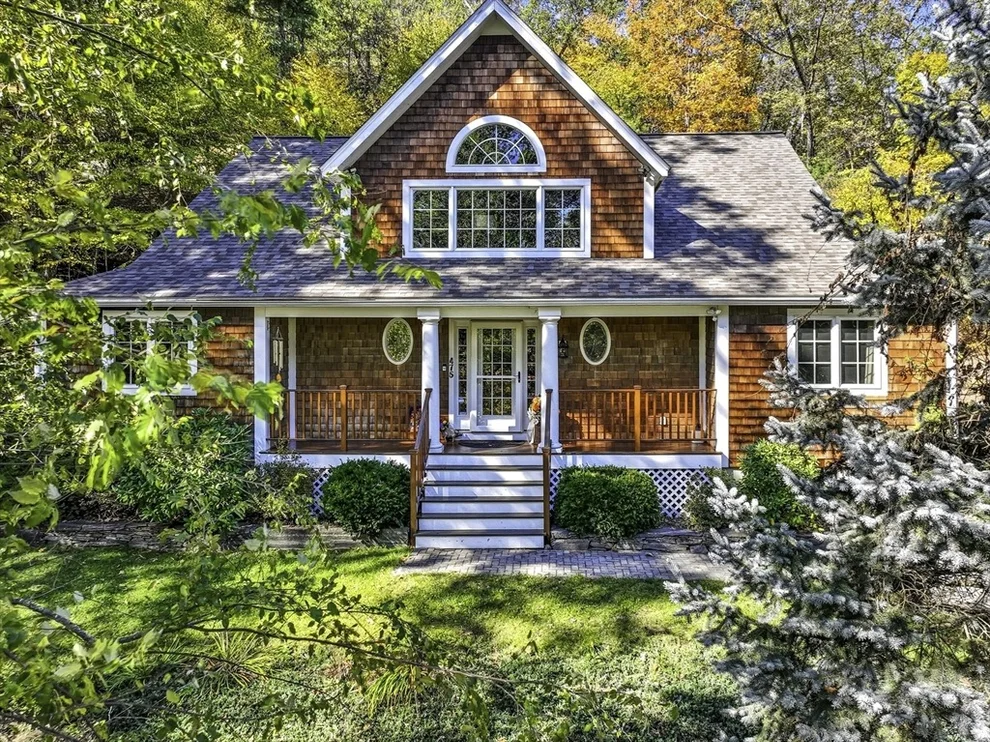Unit for sale at 475 Howard St, Northborough, MA 01532