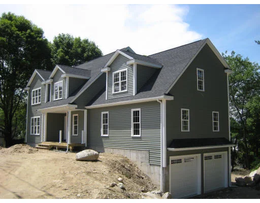 Unit for sale at 987 Ash Street, Brockton, MA 02301