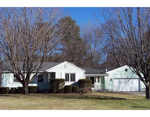 Unit for sale at 17 Pioneer Cir, East Longmeadow, MA 01028