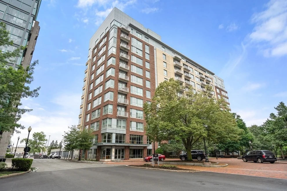 Unit for sale at 100 Station Lndg, Medford, MA 02155