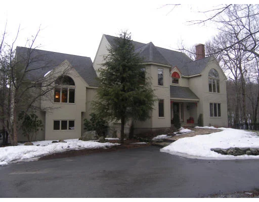 Unit for sale at 94 Brimstone Lane, Sudbury, MA 01776