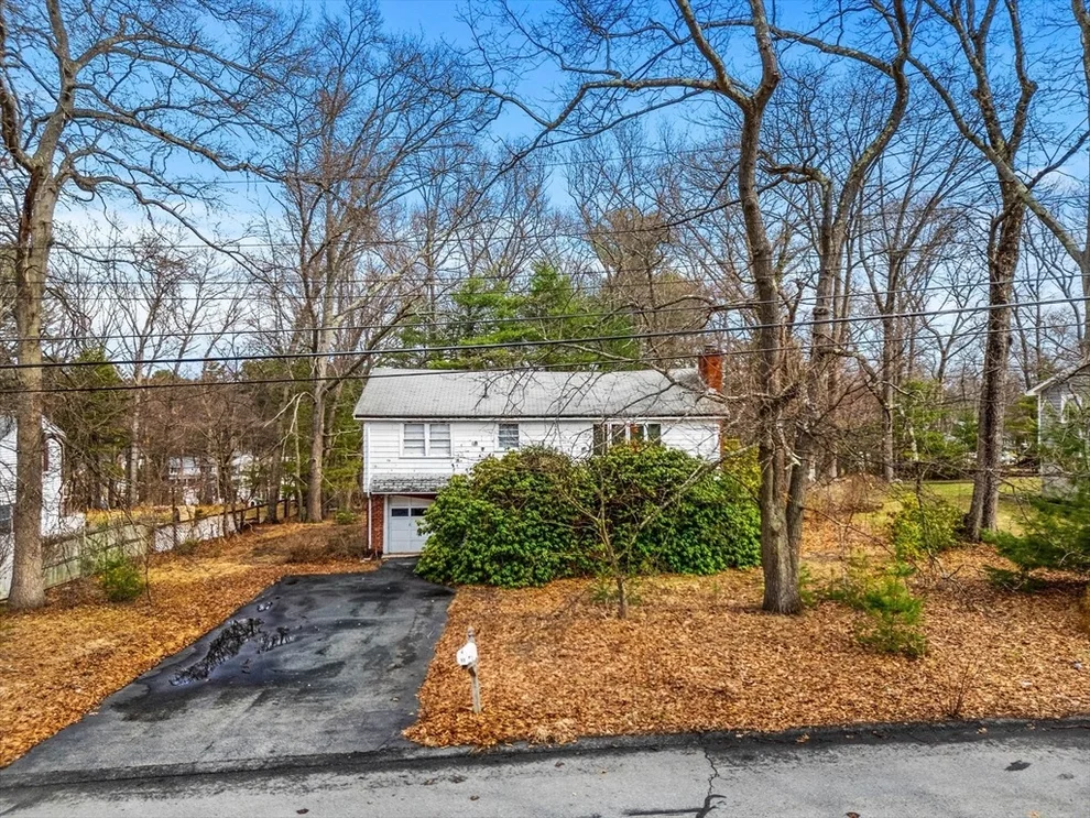 Unit for sale at 11 Caroline St, Burlington, MA 01803