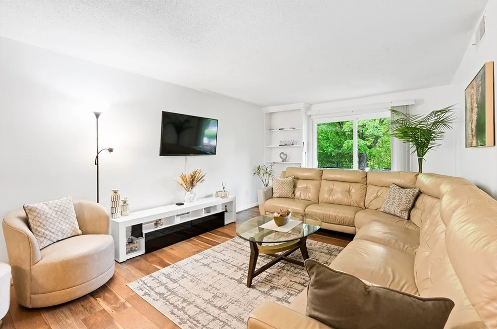 Unit for sale at 176 Maple Ave, Rutland, MA 01543