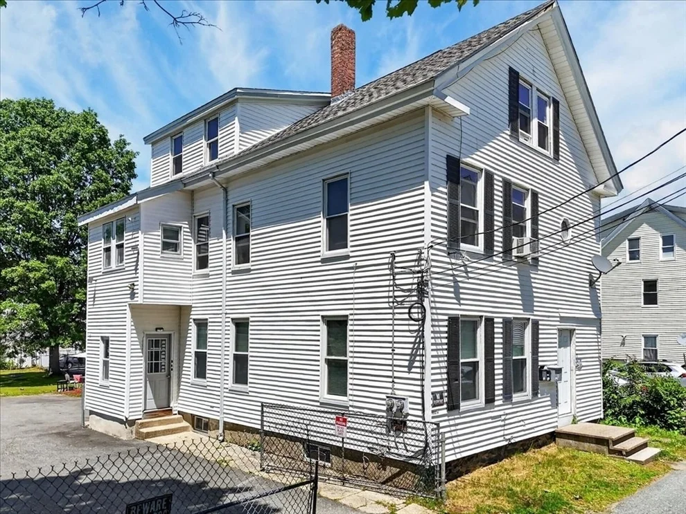 Unit for sale at 3 Church Ave, Taunton, MA 02780