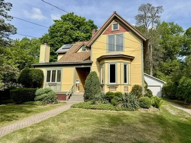 Unit for sale at 60 Massasoit, Northampton, MA 01060