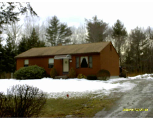 Unit for sale at 6 Partridge Hill Rd, Charlton, MA 01507