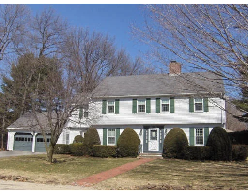 Unit for sale at 89 Bloomfield Street, Lexington, MA 02421