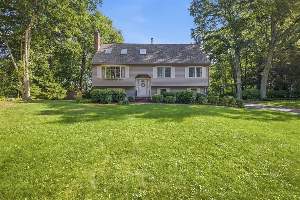 Unit for sale at 99 Overlook Dr, Raynham, MA 02767