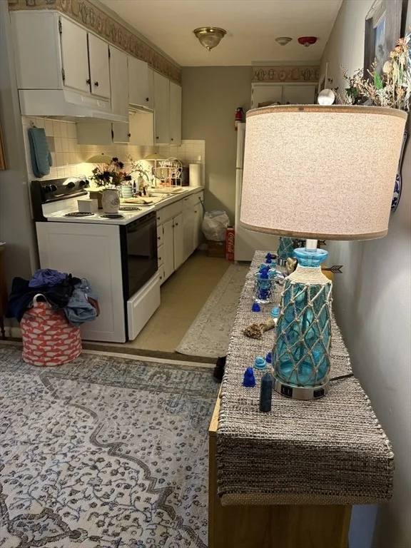 Unit for sale at 5 Turnpike Rd, Townsend, MA 01469