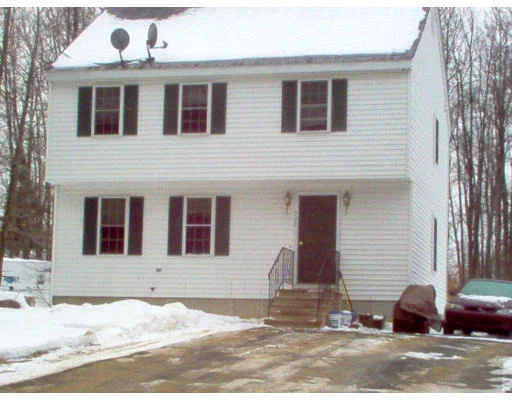 Unit for sale at 555 Matthews St., Gardner, MA 01440