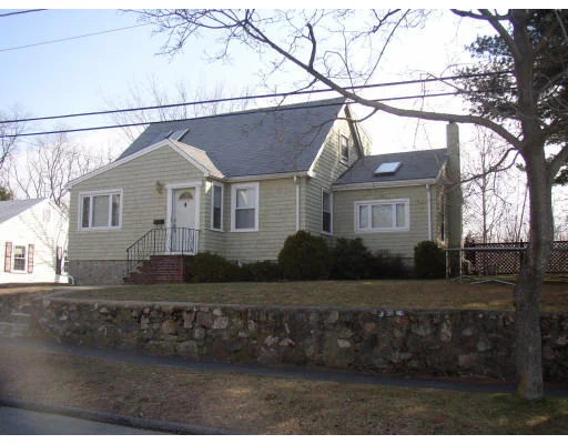 Unit for sale at 11 Kingdom, Peabody, MA 01960