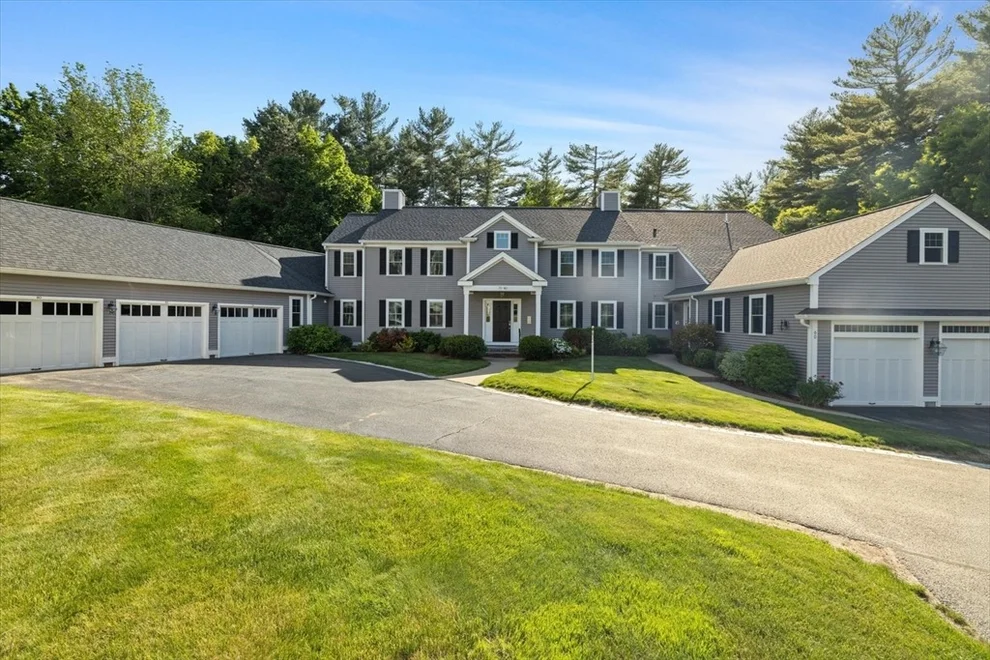 Unit for sale at 80 Humphreys Lane, Duxbury, MA 02332