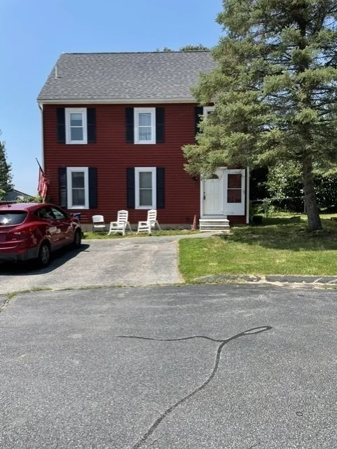 Unit for sale at 24 Hammock Court, Dracut, MA 01826