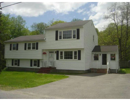 Unit for sale at 71 Glad Valley Dr, Billerica, MA 01821