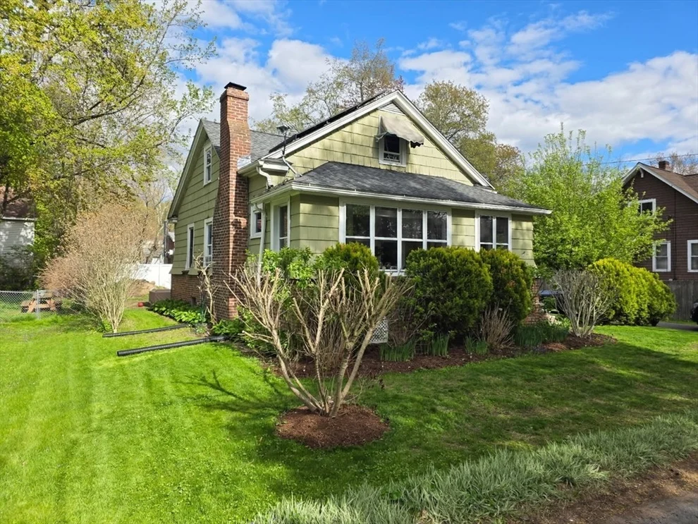 Unit for sale at 19 Orpheum Ave, East Longmeadow, MA 01028