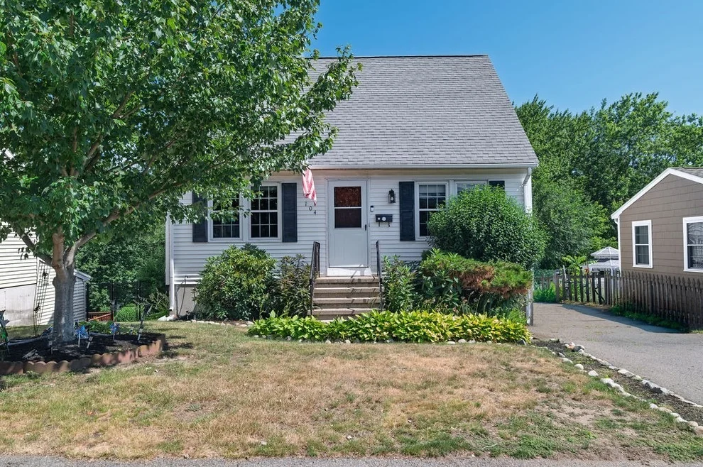 Unit for sale at 104 Lenox St, Quincy, MA 02169