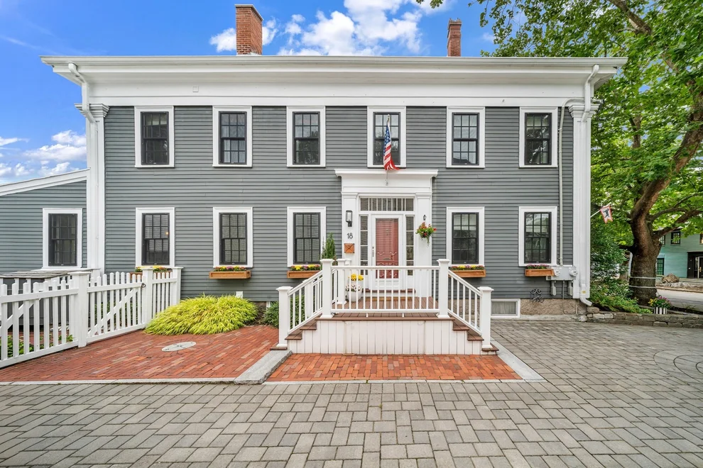 Unit for sale at 18 Broad St, Newburyport, MA 01950