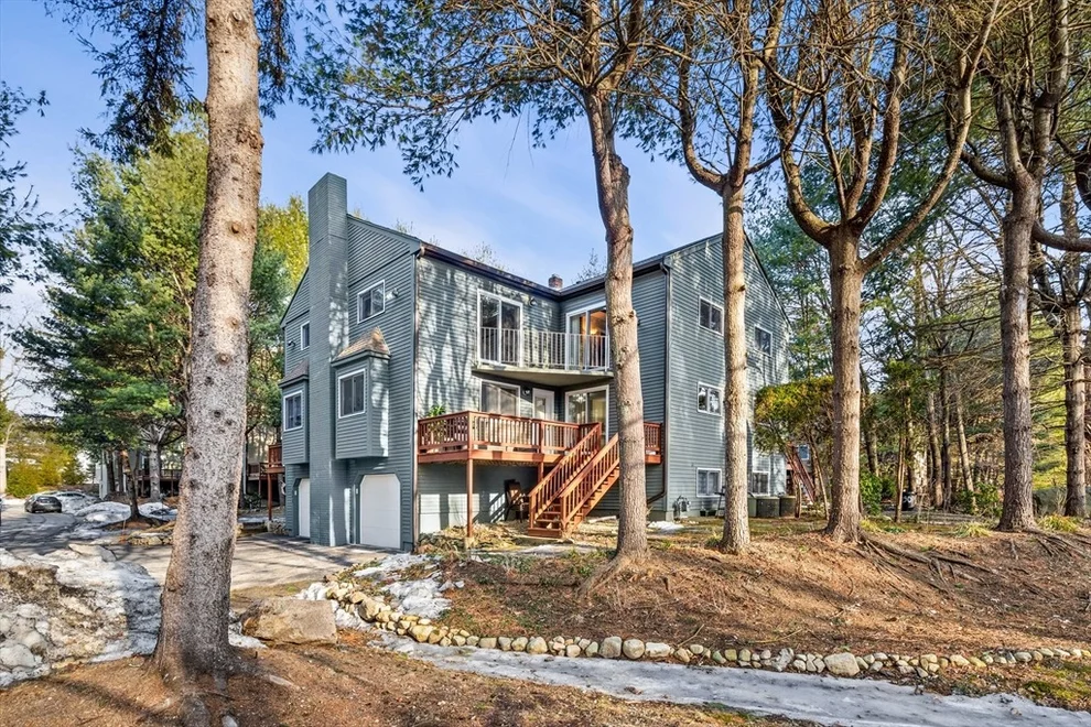Unit for sale at 250 Captain Eames Cir, Ashland, MA 01721