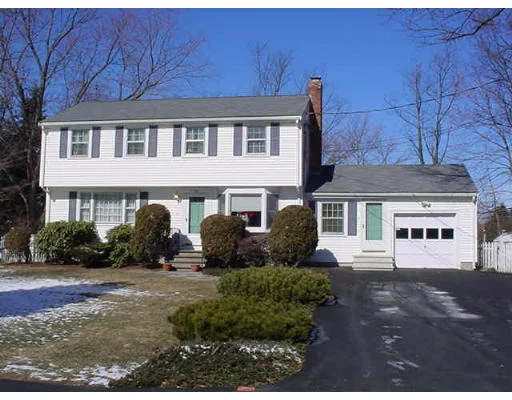 Unit for sale at 201 Salem End Road, Framingham, MA 01702