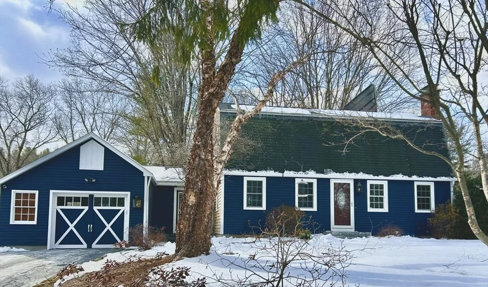 Unit for sale at 201 Crawford St, Northborough, MA 01532
