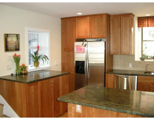 Unit for sale at 4 Rollins Pl, Boston, MA 02114