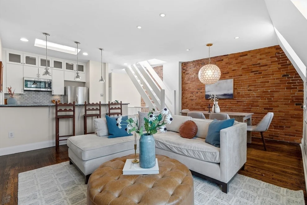 Unit for sale at 7 Concord Sq, Boston, MA 02118
