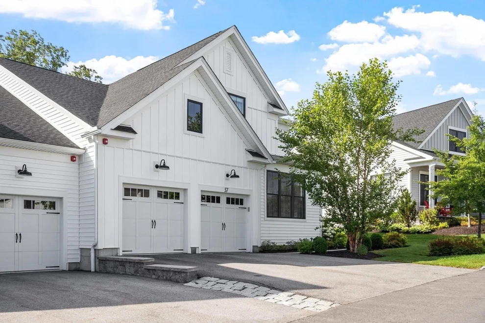 Unit for sale at 57 Wheeler Dr, Boxborough, MA 01719