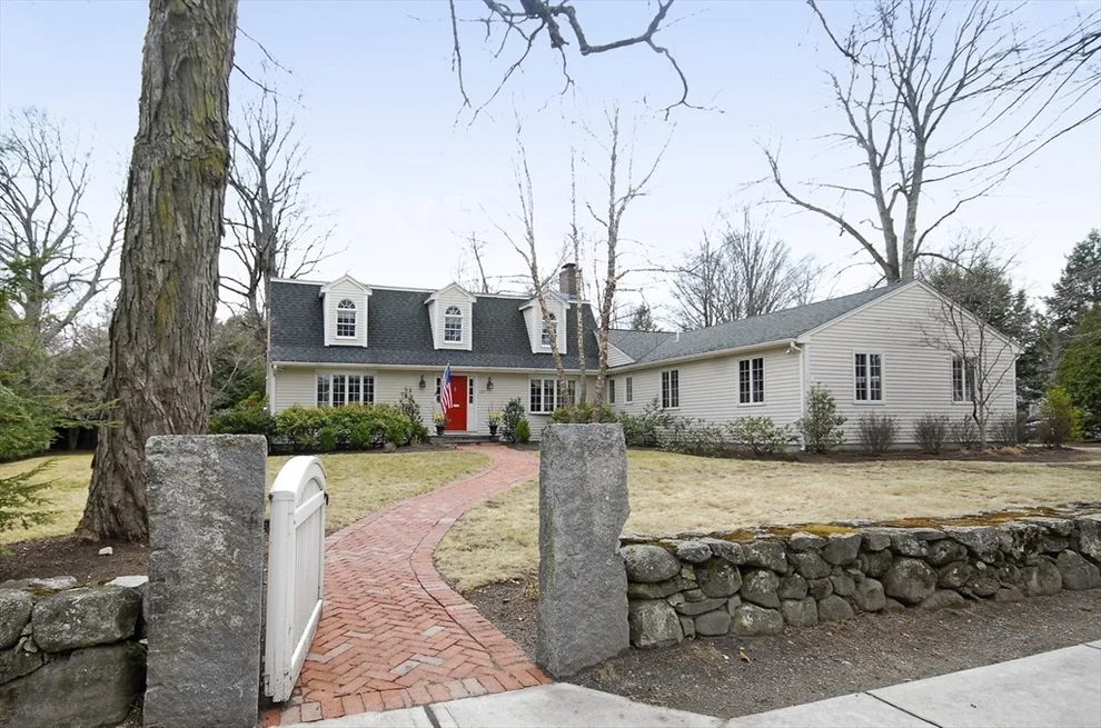 Unit for sale at 221 Main Street, Concord, MA 01742