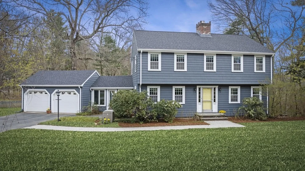 Unit for sale at 21 Winsor Lane, Topsfield, MA 01983