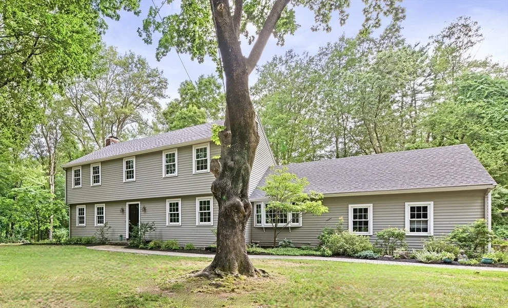 Unit for sale at 2 Surrey Lane, Sherborn, MA 01770