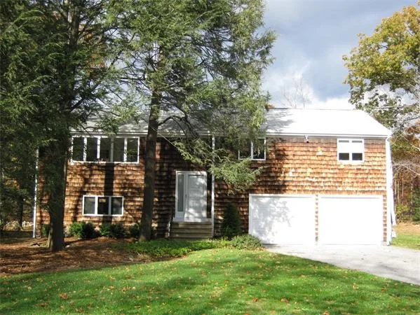 Unit for sale at 18 Hickory Dr, Worcester, MA 01609