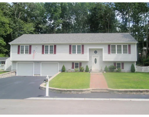 Unit for sale at 35 Christine Lane, Taunton, MA 02780