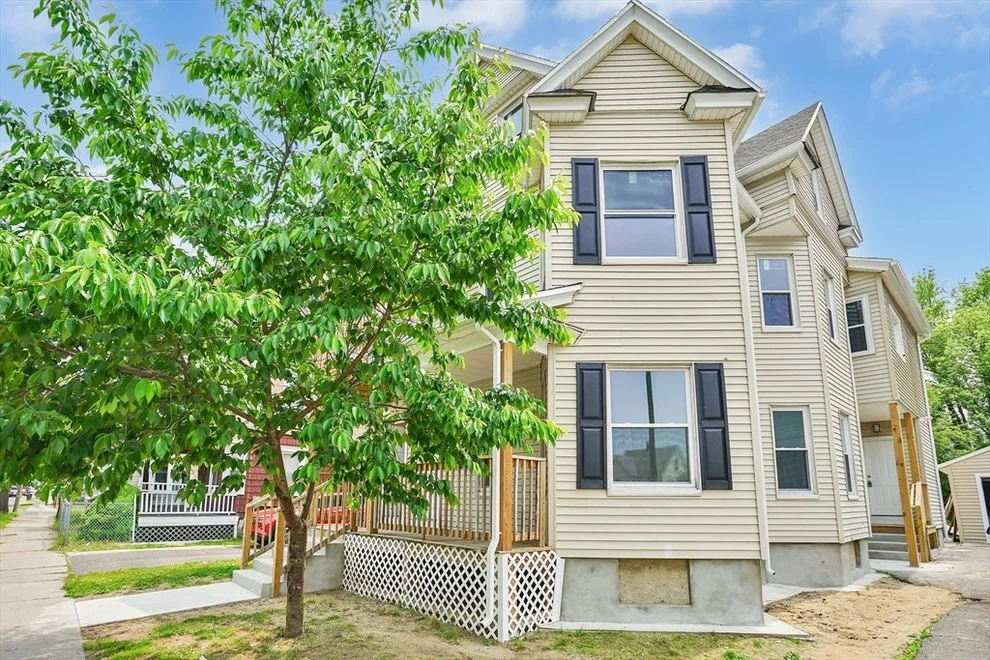Unit for sale at 373-375 Orange St, Springfield, MA 01108
