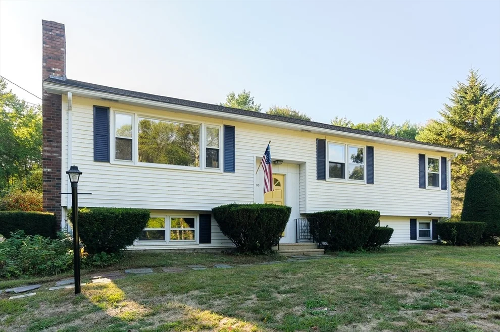 Unit for sale at 280 S Barre Rd, Barre, MA 01005