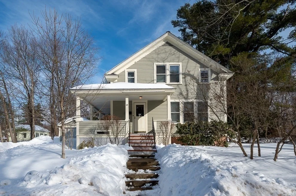 Unit for sale at 30 Draper Rd, Gardner, MA 01440