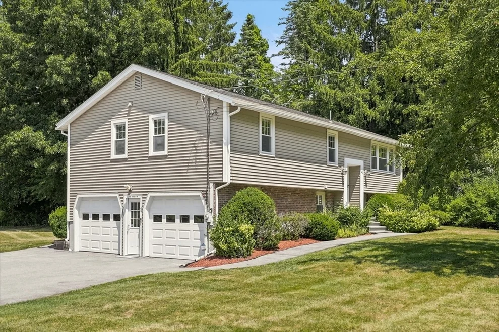 Unit for sale at 46 River Rd, Tewksbury, MA 01876