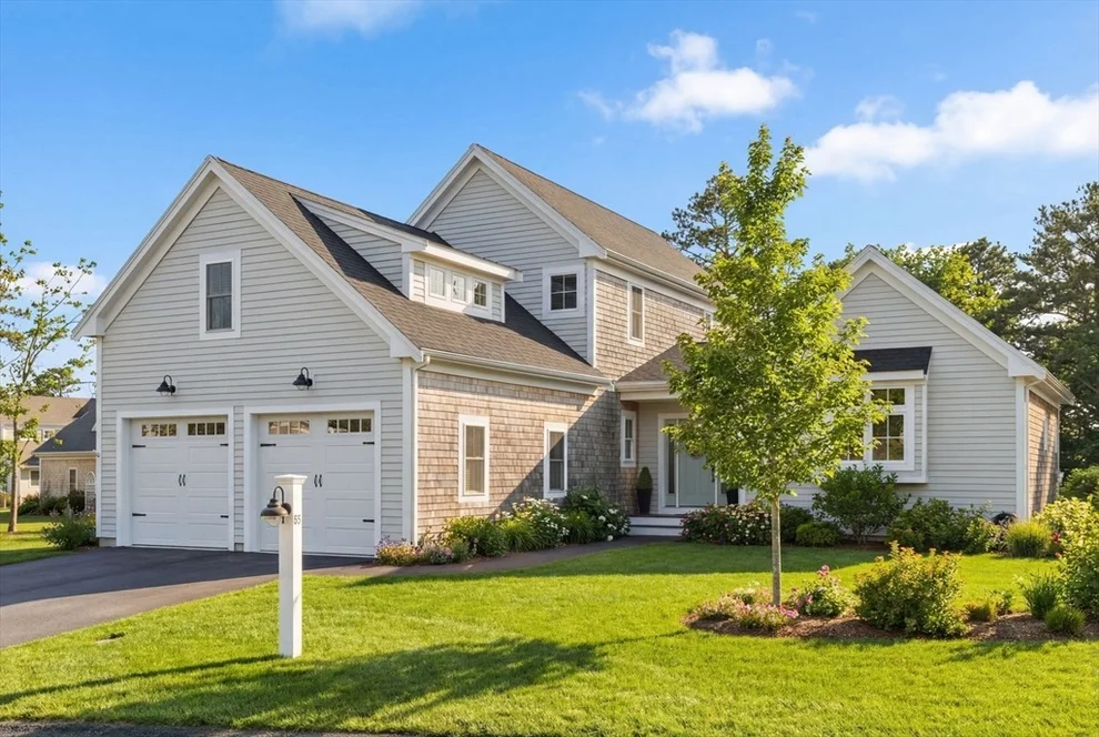 Unit for sale at 88 White Clover Trl, Plymouth, MA 02360
