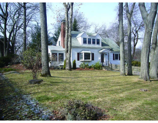 Unit for sale at 70 Craftsland Road, Brookline, MA 02467
