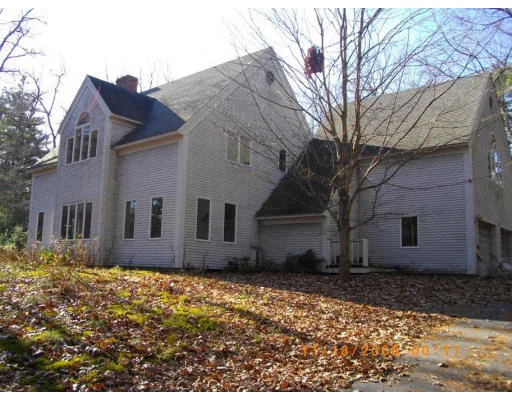 Unit for sale at 8 Blue Herons Way, Pepperell, MA 01463