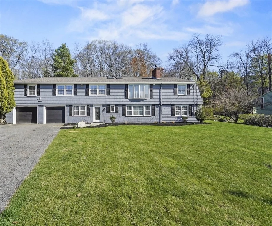 Unit for sale at 13 Canterbury Rd, Woburn, MA 01801