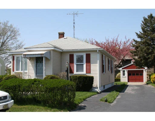Unit for sale at 74 Riverside Street, Portsmouth, RI 02871