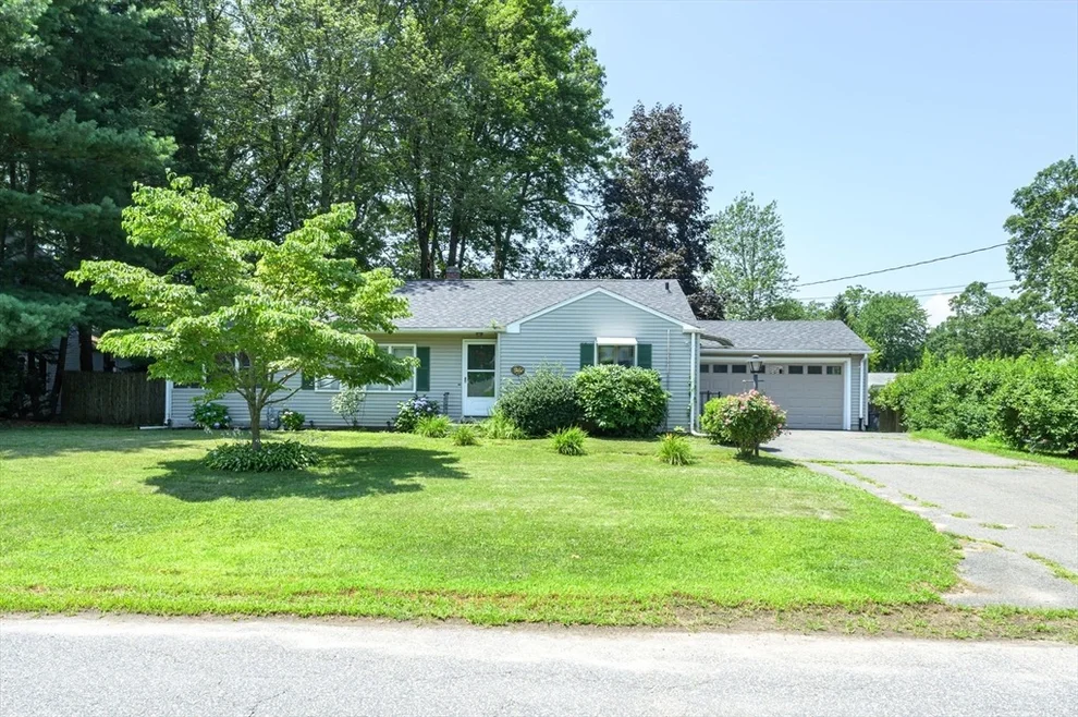 Unit for sale at 36 Yamaska Rd, Springfield, MA 01118