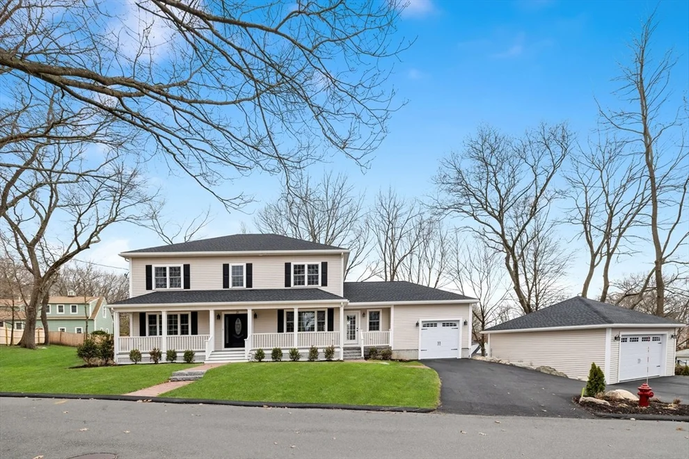 Unit for sale at 21 Mccullough Rd, Saugus, MA 01906
