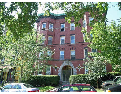 Unit for sale at 18 Centre, Cambridge, MA 02139