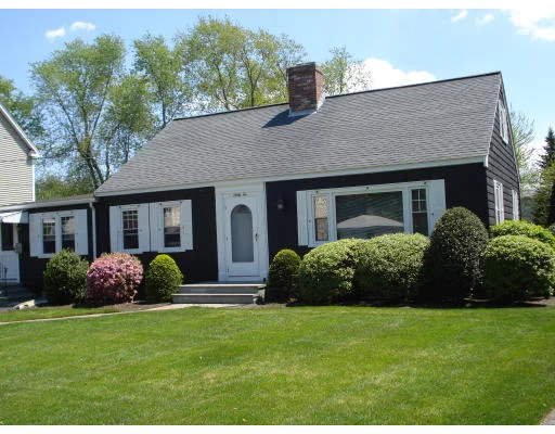 Unit for sale at 62 Hillcroft Road, Waltham, MA 02452