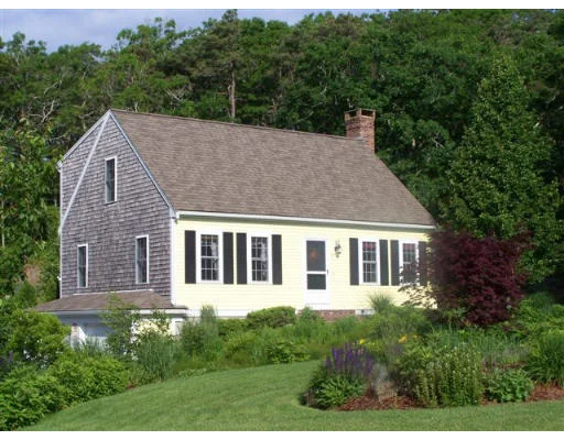 Unit for sale at 8 Nobadeer Circle, Kingston, MA 02364