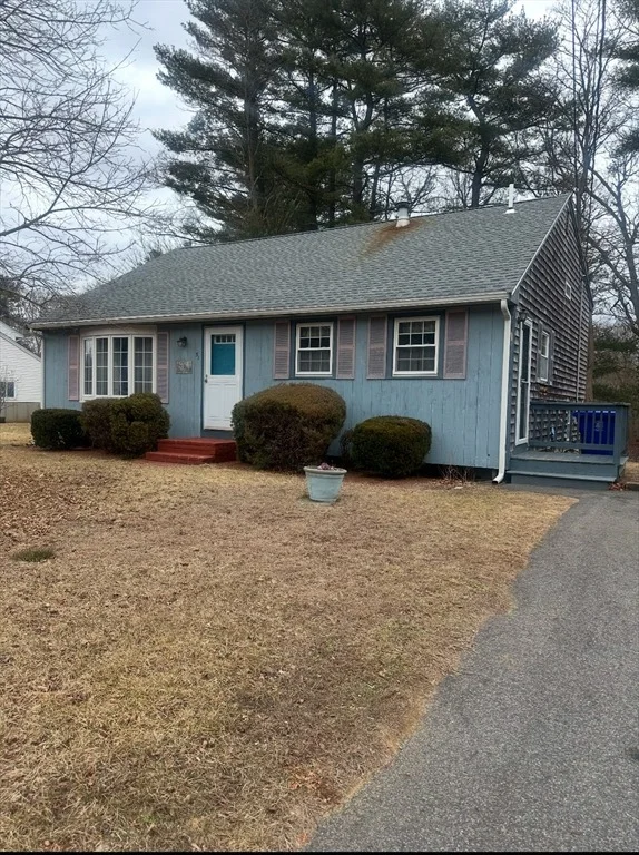 Unit for sale at 51 Paul Revere Ter, Taunton, MA 02780