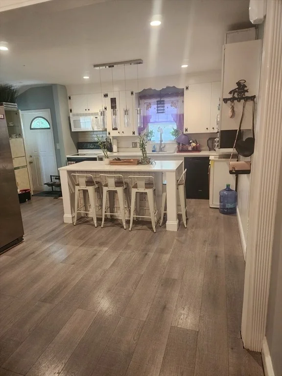 Unit for sale at 33 Westbrook St, Milford, MA 01757