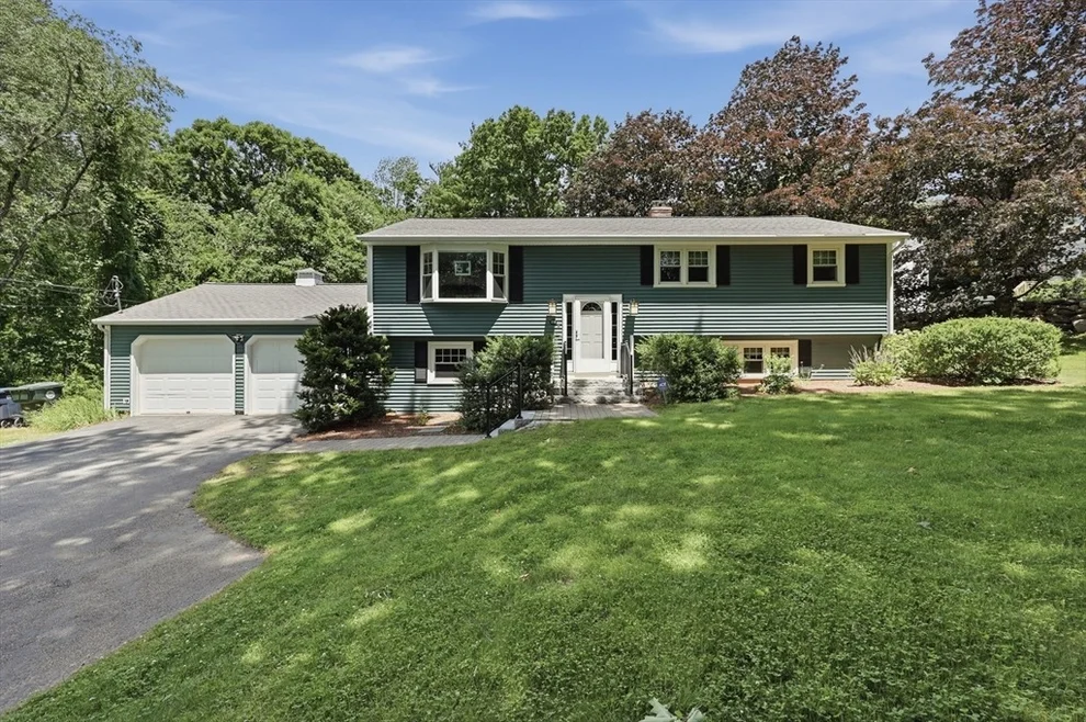 Unit for sale at 610 Bullard Street, Holden, MA 01520